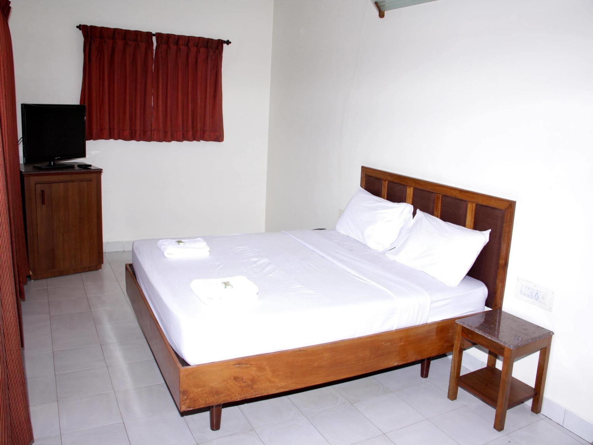 Hotel Blue Hills Coonoor Ooty Eksteriør billede